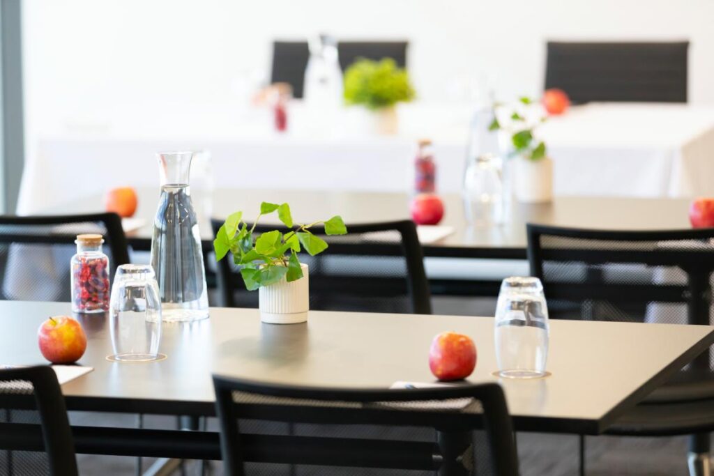 Brindabella-Function-space-Located-with-a-stunning-view-of-the-Brindabella-mountain-range-Slider-2.jpg